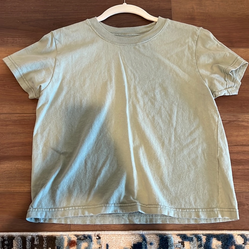 brandy melville baby tee